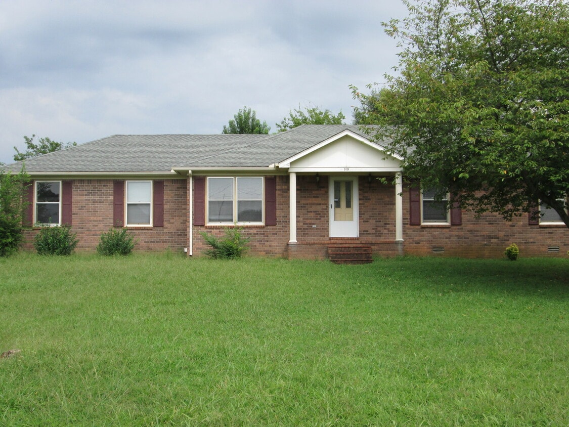 Coming Soon Great location! - Coming Soon Great location!