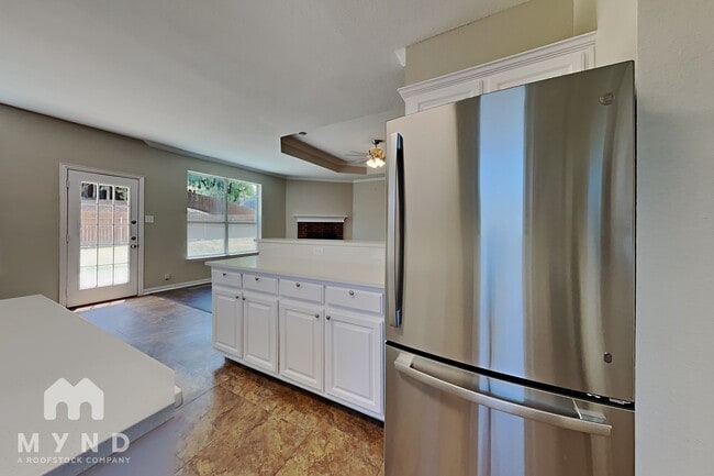 Photo - 2213 Creek Side Dr