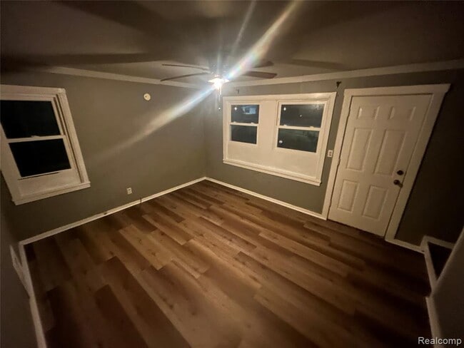 Photo - 2210 Ellsworth St