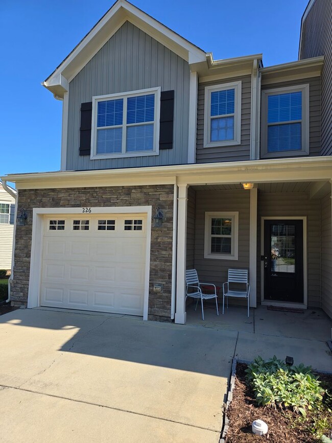 Spacious End-Unit in Holly Springs! - Spacious End- Townhome Unit in Holly Springs!