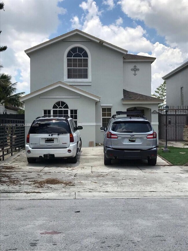 Photo - 16274 SW 139th Ct