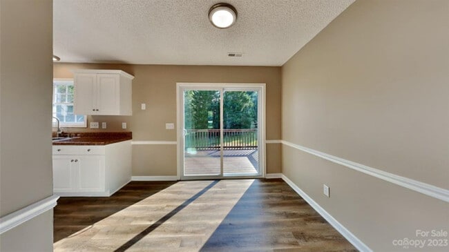 Photo - 1617 Whetstone Ct