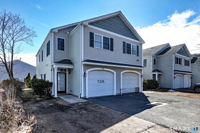 Photo - 12 Landin St Unit A