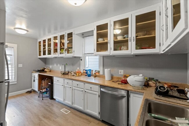 Photo - 1117 Foster St