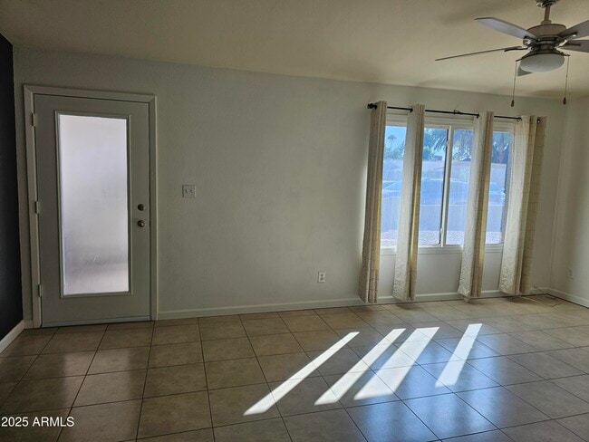 Photo - 2428 E La Jolla Dr