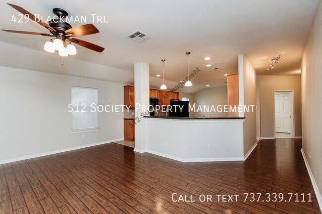 Photo - 429 Blackman Tr