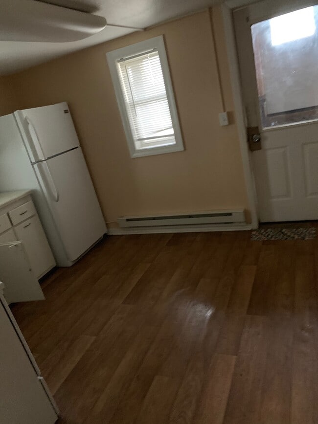 Photo - 307 9th Ave NE Unit Lower Level