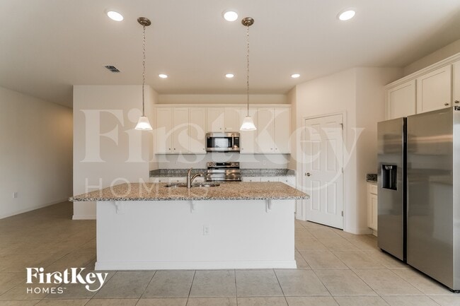 Photo - 597 Crown Rose Dr