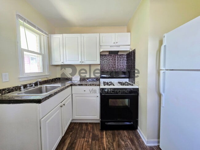 Photo - 1150 Willcox St Unit A