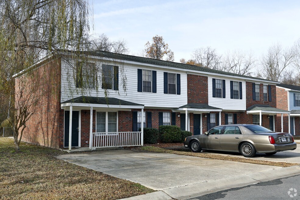 Wedgewood Townhomes