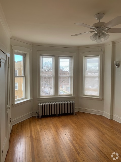 Building Photo - 2 N Kedzie Ave Rental