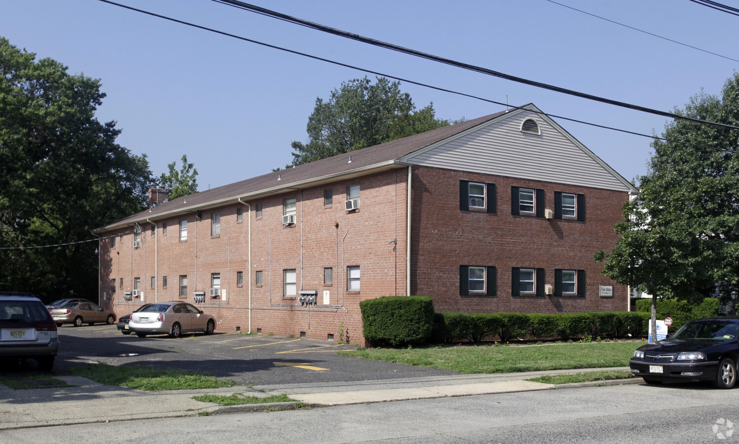 Photo - Fair Oaks Apartments