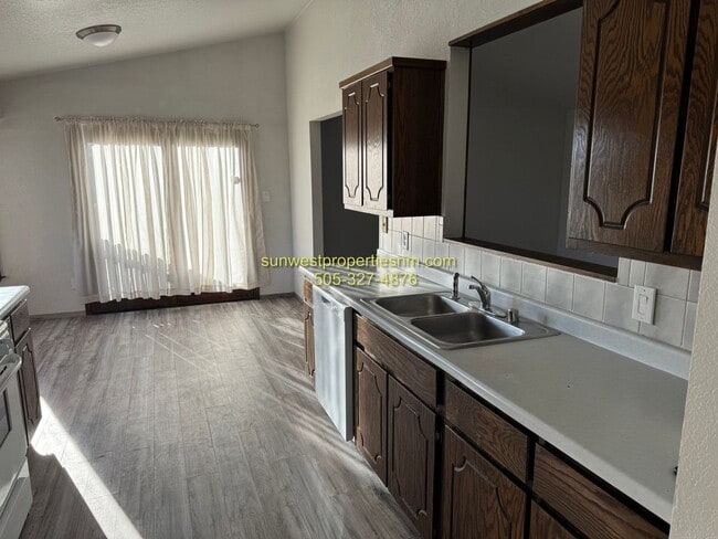 Photo - 3 bed, 2 bath