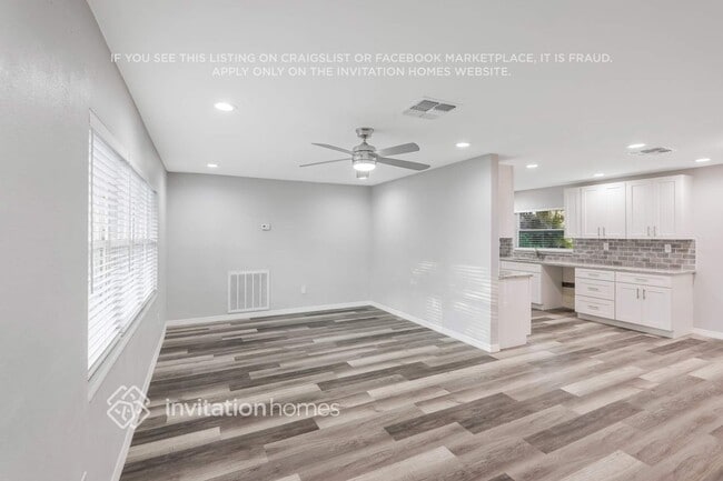 Photo - 1938 Summit Dr