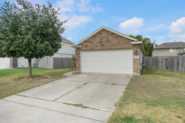 Photo - 2202 Cherryville Dr