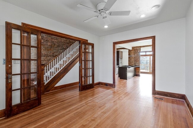 Photo - Big and Comfy Townhouse