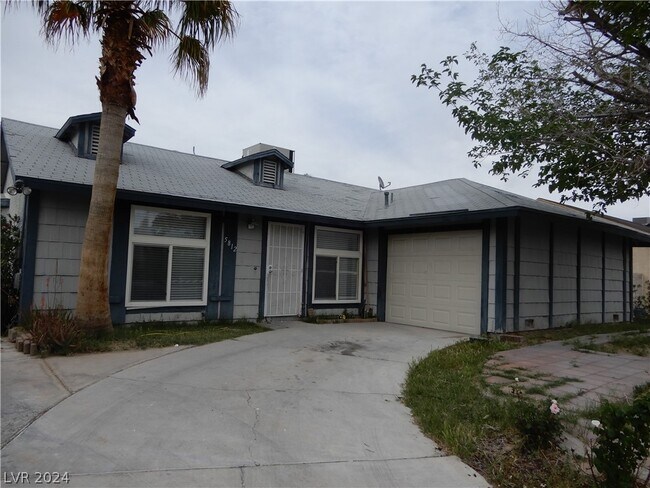 Photo - 5812 W Westport Cir