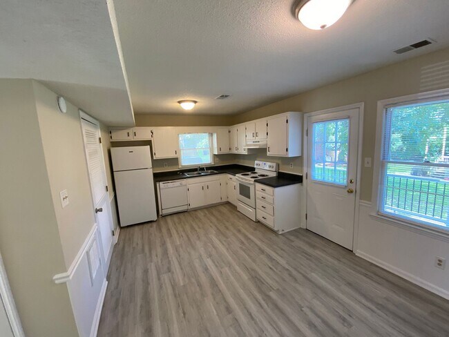 Photo - 4400-4402 Unidad 4402