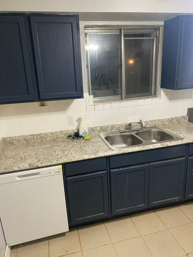 Cocina - 5074 Fortman Dr