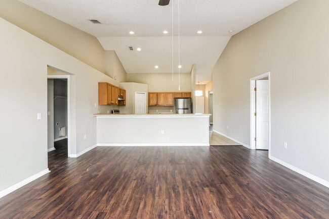 1138 Orne Ct