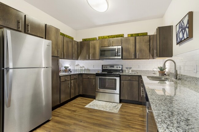 Photo - La Veranda at Polly Lane