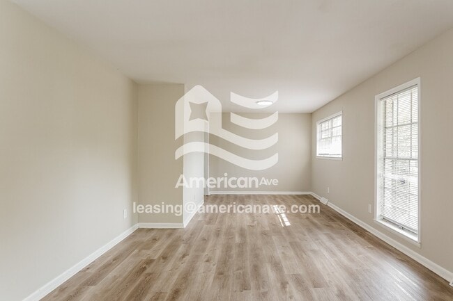 Photo - 2165 Circle Dr