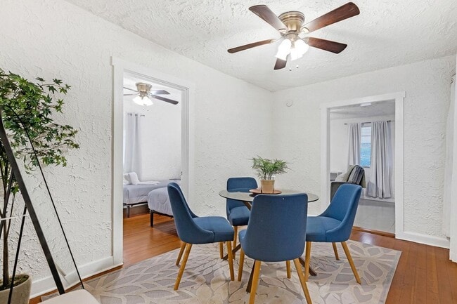 Photo - 335 Malverne Rd