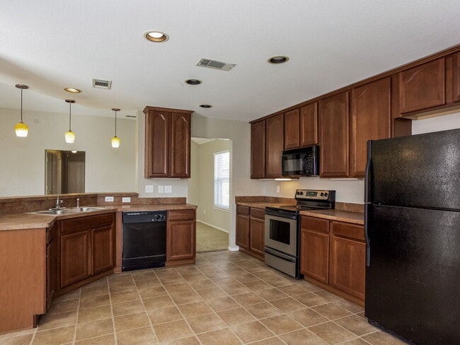 Photo - 4413 Corner Brook Ln