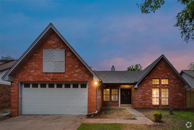 Building Photo - 3301 Cliffview Dr Rental