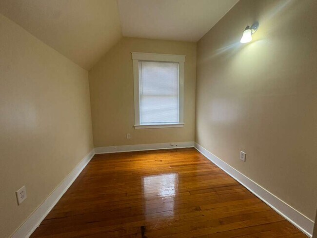 Photo - 107 Sheffield Ave Unidad 3