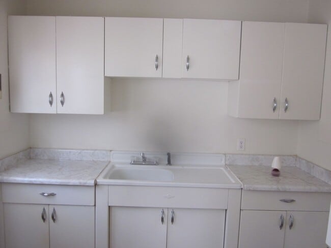 Photo - 106 S Palo Duro St Unit B