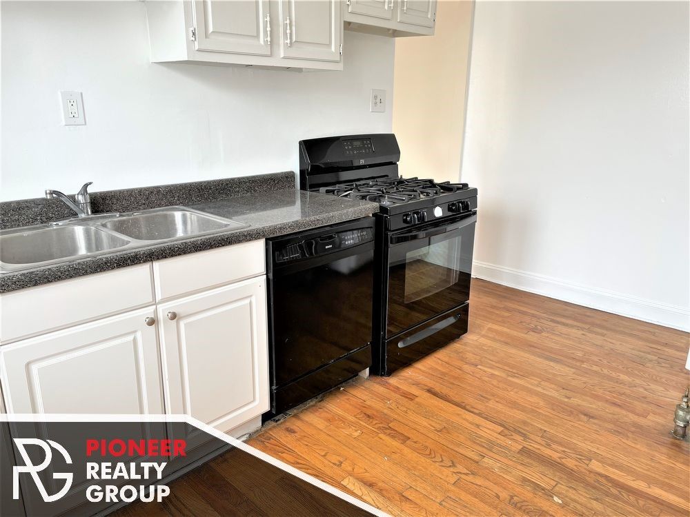 Photo - 4409 N Kenneth Ave Unit 1A