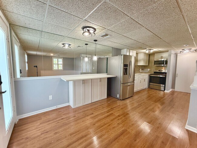 Photo - 1835 42nd Ave Unit 1835 42nd Ave #B