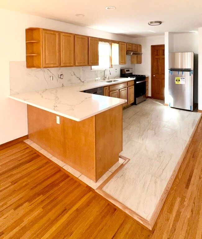 Photo - 150 Clendenny Ave