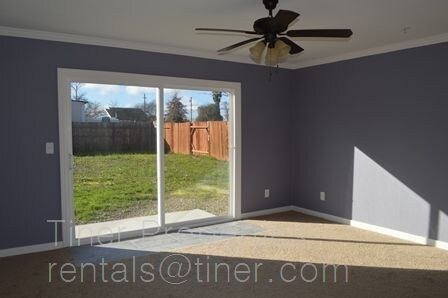 Photo - Beautiful 4 Bedroom/2.5 Home on HUGE Lot