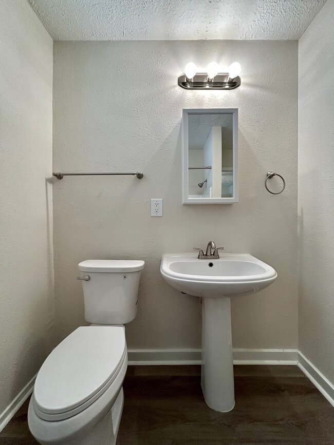 Building Photo - 3629 N MacGregor Way Unit 4