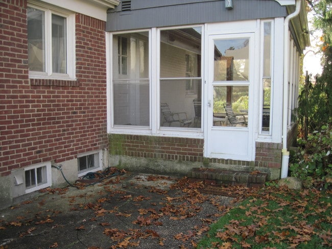 Photo - 193-47 Salerno Ave