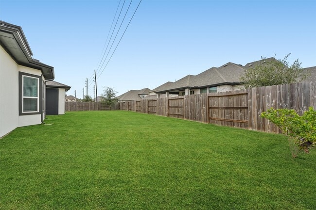 Building Photo - 30330 Parkside Passage Dr