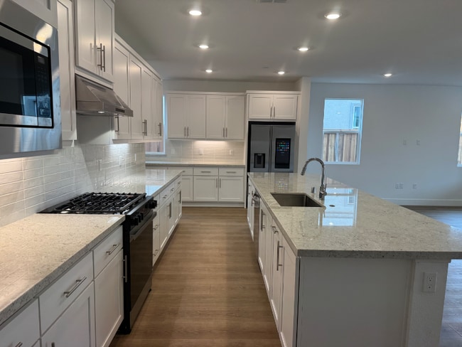 Photo - 443 Royal Nat'l Rd