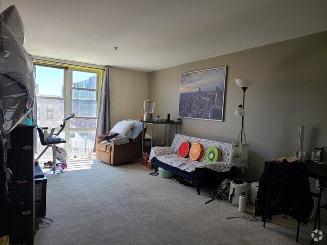Building Photo - 115 Summer St Unit 44 Rental