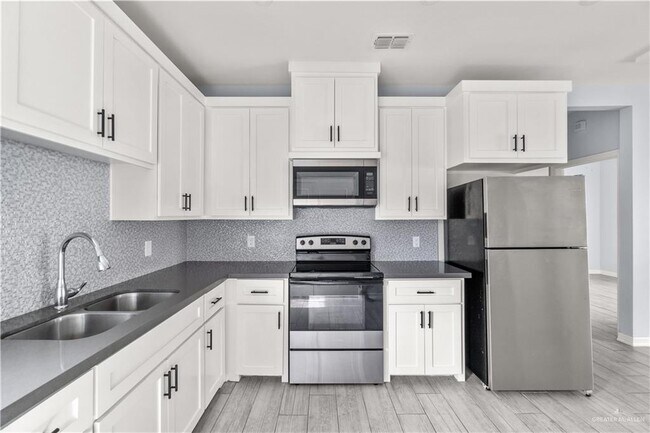 Photo - 20 Maryland St Unit 3