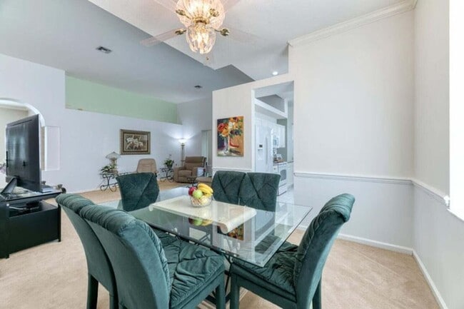 Photo - 1232 Avondale Ln