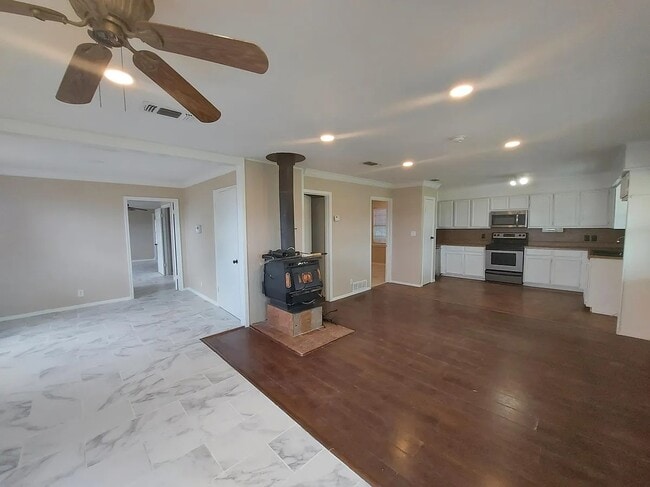 Photo - 510 E Cook St
