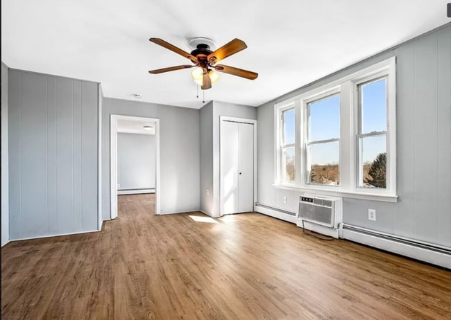 Building Photo - 85 California St Rental
