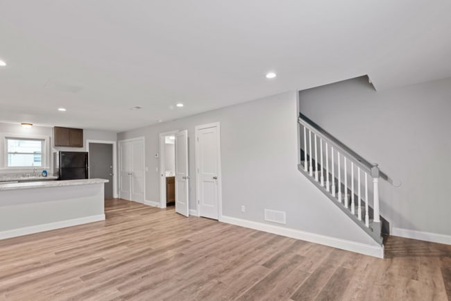 Photo - 1111 Columbus Cir