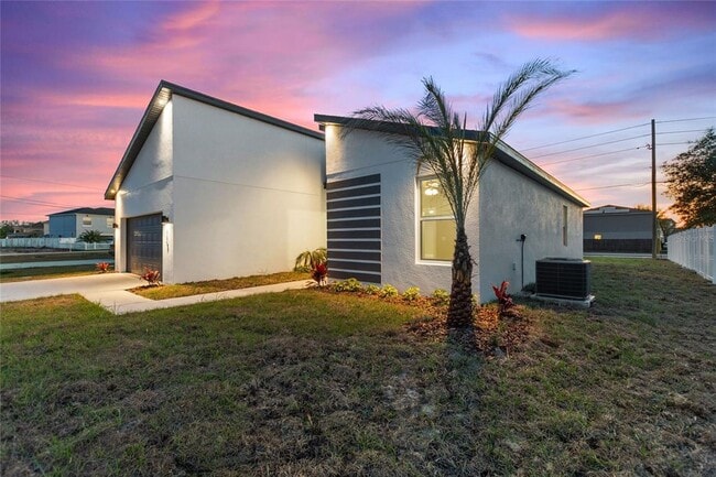 Photo - 115 Big Sioux Dr House