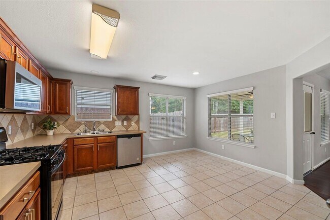 2518 Hidden Park Ln