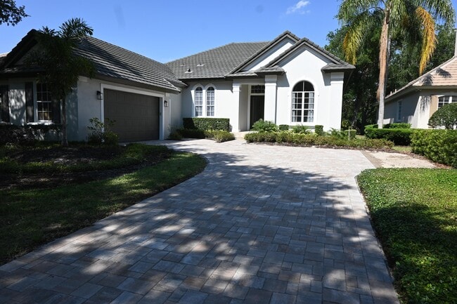 Photo - 6119 Foxfield Ct Casa