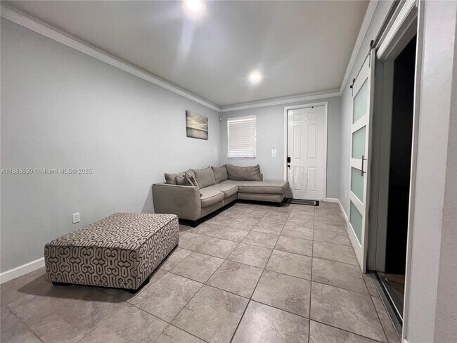 Photo - 159 SE 34th Ave