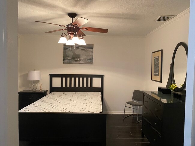 Photo - 2950 White Magnolia Loop